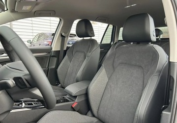 Volkswagen Golf VIII 2024 Volkswagen Golf Style 1.5 eTSI mHEV 116 KM DSG 1.5 Benzyna 116KM, zdjęcie 4