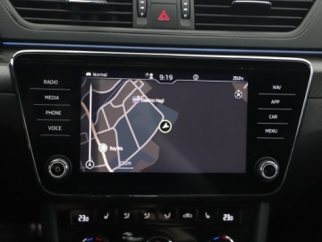 Skoda Superb III Kombi Facelifting 2.0 TDI SCR 150KM 2023 Skoda Superb Sportline | Hak | El.klapa | ACC | Ka, zdjęcie 17