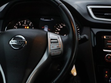 Nissan Qashqai II Crossover 1.2 DIG-T 115KM 2014 Nissan Qashqai 1.2 DIG-T, Salon Polska, zdjęcie 19