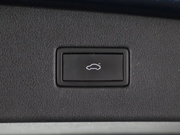 Volkswagen Tiguan II SUV Facelifting 2.0 TDI 200KM 2022 Volkswagen Tiguan Elegance 2.0TDI 200KM 4X4 ACC Pa, zdjęcie 11