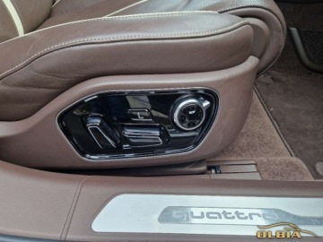 Audi A8 D4 Sedan Facelifting 3.0 TDI 262KM 2016 Audi A8 Quattro LedXenonMatrix Skory Audi Design Selection Fakt. VAT 3.0, zdjęcie 27