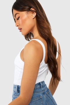 BOOHOO BIAŁY CROP TOP NA RAMIĄCZKACH QCK NG2__S