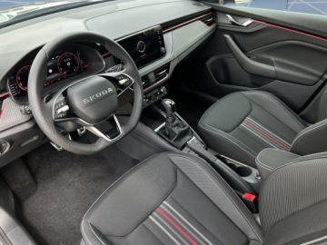 Skoda Kamiq Crossover Facelifting 1.0 TSI 115KM 2026 Skoda Kamiq Monte Carlo 1.0 TSI 115 KM DSG, zdjęcie 4
