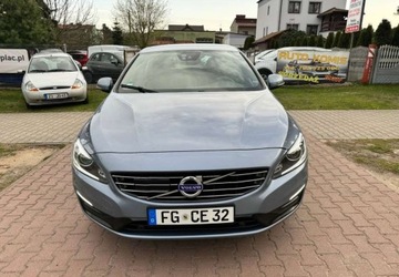 Volvo V60 I 2017 Volvo V60 Volvo V60 T3 Momentum, zdjęcie 1