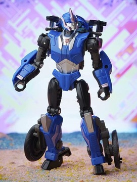 Фигурка Арси из Transformers Generations Legacy