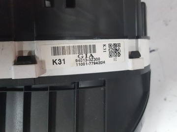 HYUNDAI I40 11-14R 2.0 GDI PŘÍSTROJOVÁ DESKA GB 94013-3Z300