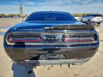 Dodge Challenger III 2019 Dodge Challenger Sxt 2019 3.6 Benzyna 305KM, zdjęcie 2