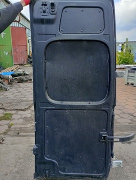 DVEŘE HYUNDAI H350 2013-2021 ZADNÍ LEVÉ