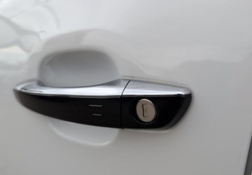 Citroen C3 III Hatchback Facelifting 1.2 PureTech 110KM 2023 Citroen C3 1.2 PureTech Shine EAT6 SalonPL FVat Bogata Wersja Od Reki 1.2, zdjęcie 12