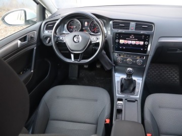 Volkswagen Golf VII Variant Facelifting 1.6 TDI-CR DPF BMT 115KM 2020 VW Golf 1.6 TDI, Salon Polska, 1. Właściciel, zdjęcie 6