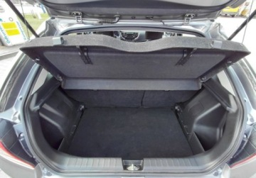 Suzuki Baleno III 1.2 DualJet 90KM 2018 Suzuki Baleno 1.2 Benzyna 90KM, zdjęcie 19