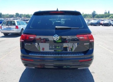 Volkswagen Tiguan II 2021 Volkswagen Tiguan 2021, 2.0L, 4x4, SE R-LINE BLACK, od ubezpieczalni 2.0, zdjęcie 1