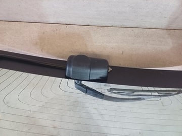 PEUGEOT 107 SKLO (OKNO) ZADNÍ VÍKO KUFRU ORIGINÁLNÍ