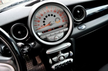 Mini One II 2008 Mini ONE 1,4 95KM Klima, zdjęcie 11
