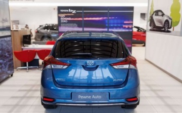 Toyota Auris II Hatchback 5d Facelifting 1.6 Valvematic 132KM 2016 Toyota Auris 1.6 Comfort Style 1.6 Benzyna 132KM, zdjęcie 4