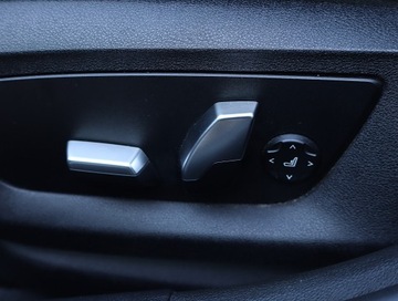 BMW Seria 5 G30-G31 Limuzyna 520i 184KM 2019 BMW 5 520i, Automat, Skóra, Navi, Klima, zdjęcie 23