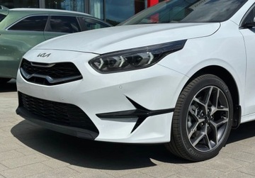 Kia Ceed III Kombi Facelifting 1.5 T-GDI 140KM 2025 Kia Ceed TRIBUTE dostepny od reki od KIA WOJTANOWICZ Gdynia 1.5 Benzyna, zdjęcie 4