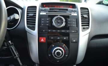 Kia Venga Mikrovan 1.4 DOHC CVVT 90KM 2010 Kia Venga Bezwypadkowe - Niski przebieg - zarejestrowane Faktura Vat marza, zdjęcie 23