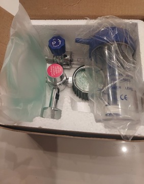 РЕДУКТОР МЕДИЦИНСКОГО КИСЛОРОДА С РОТАМЕТРОМ