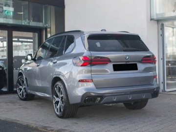 BMW X5 G05 SUV Facelifting 3.0 30d 298KM 2025 BMW X5 xDrive30d Sport Suv 3.0 (298KM) 2025, zdjęcie 2