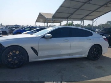 BMW Seria 8 II 2022 BMW Seria 8 M850i Gran Coupe xDrive 2022 4.4l 4.4 Benzyna 523KM, zdjęcie 2