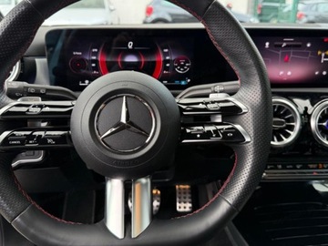 Mercedes Klasa A W177/V177 Hatchback Facelifting 1.3 200 163KM 2025 MERCEDES-BENZ A Klasa 200 AMG Line 1.3 (163KM) 2025, zdjęcie 7