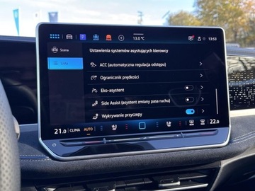 Volkswagen Passat B9 2024 Volkswagen Passat R-Line Matrix DCC Tempomat ACC Masaz Pakiety FV23, zdjęcie 22