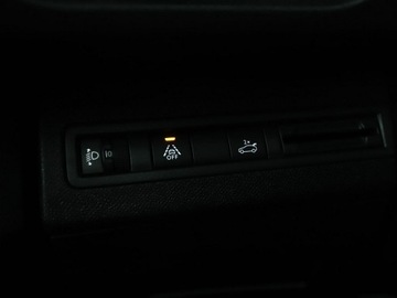 Peugeot 3008 II Crossover Facelifting  1.5 BlueHDi 130KM 2022 Peugeot 3008 FV23% automat LED virtual cocpit, zdjęcie 35