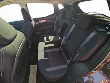 Nissan Qashqai II Crossover Facelifting 1.3 DIG-T  160KM 2019 Nissan Qashqai 1.3 DIG-T Tekna DCT II (2013-), zdjęcie 9