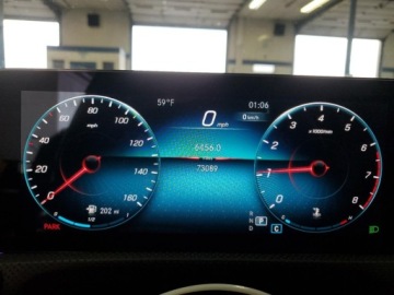 Mercedes Klasa A W177/V177 2022 Mercedes-Benz Klasa A 220 4Matic 2022 2.0L 2.0 Benzyna 188KM, zdjęcie 9