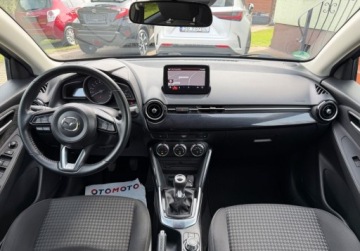 Mazda 2 III Hatchback 5d 1.5 SKY-G 90KM 2017 Mazda 2 1,5 90KM FULL LED Navi Climatronic Bezwypadkowy Serwis ASO do konca, zdjęcie 18