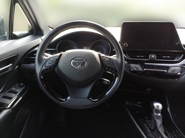 Toyota C-HR I Crossover Facelifting 1.8 Hybrid 122KM 2022 Toyota C-HR 1.8 Hybrid Style 1.8 Hybrid Style, zdjęcie 14