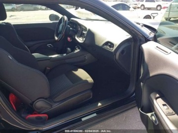 Dodge Challenger III 2022 Dodge Challenger 2022, 3.6L, 4x4, GT AWD 3.6 Benzyna 303KM, zdjęcie 8