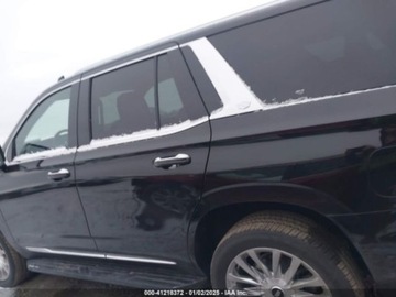 Cadillac Escalade III 2023 Cadillac Escalade Premium Luxury 2023 6.2l 6.2 Benzyna 420KM, zdjęcie 5