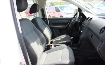 Volkswagen Caddy III Kombi Facelifting 1.6 TDI 102KM 2014 Volkswagen Caddy 1.6D 102KM przeb.163tys klima hak ksiazka 1.6 Diesel, zdjęcie 21