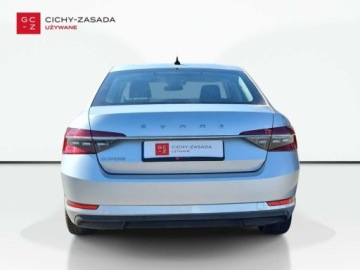 Skoda Superb III Liftback Facelifting 1.5 TSI 150KM 2020 Skoda Superb Salon PLFull LED Benzynael.Klapa TOP Matrix 1.5 Benzyna, zdjęcie 3