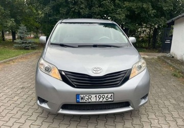 Toyota Sienna III 3.5 V6 266KM 2012 Toyota Sienna 3.5 BLPG 266Ps 4x4 Automat Navi 7 foteli Kamera Bezwypadkowa, zdjęcie 10