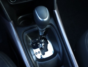 Peugeot 2008 I SUV Facelifting 1.2 PureTech 110KM 2016 Peugeot 2008 1.2 PureTech, Salon Polska, zdjęcie 15