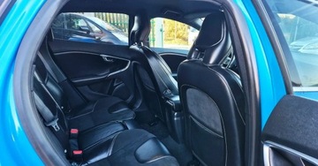 Volvo V40 II Hatchback 1.6 T3 150KM 2013 Volvo V40 BENZYNA alcantara KAMERA czarny sufit R DESIGN okazja, zdjęcie 30
