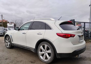 Infiniti FX II Crossover 3.0d V6 238KM 2011 Infiniti FX 2011r, 3.0 Diesel 4x4. AUTOMAT. Jezdzi. 3.0 Diesel 238KM, zdjęcie 3