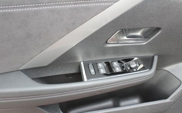 Opel 2023 Opel Astra VI 1.6 T Plug-in Hybrid GSe 1.6 Hybryda 180KM, zdjęcie 19