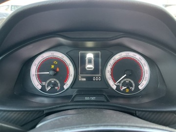 Skoda Kamiq Crossover 1.5 TSI 150KM 2023 Škoda Kamiq Skoda Kamiq Monte Carlo DSG Panorama, zdjęcie 10