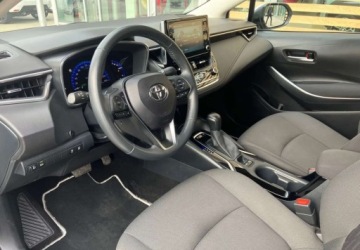 Toyota Corolla XII Sedan 1.8 Hybrid 122KM 2022 Toyota Corolla Toyota Corolla 1.8 Hybrid Comfort 1.8 Hybryda 122KM, zdjęcie 28