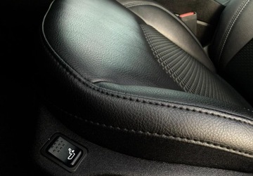 Jeep Compass II SUV Facelifting 1.3 GSE T4 130KM 2021 Jeep Compass LIFT 1,3 T4 Multi Led Virtual Tacho Skora Navi Kamera Reling, zdjęcie 27