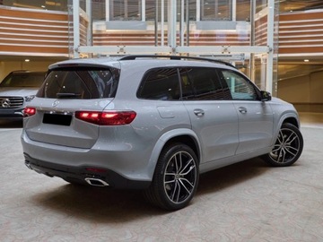 Mercedes GLS X167 SUV Facelifting 3.0 450d 367KM 2025 MERCEDES-BENZ GLS 450 d 4-MATIC AMG Line 3.0 (367KM) 2025, zdjęcie 3