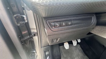 Peugeot 208 I Hatchback 5d Facelifting 1.2 PureTech 110KM 2015 Peugeot 208 Raty 1.2 benz 110KM GT-LINE Pol skora Klimatronic led Gwaran, zdjęcie 25