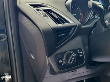 Ford C-MAX II Grand C-MAX Facelifting 1.5 TDCi 120KM 2015 Ford C-MAX Titaniumbardzo ladny, GWARANCJA 1.5 Diesel 120KM, zdjęcie 31