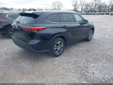 Toyota Highlander III 2023 Toyota Highlander XLE 2023 2.4l 2.4 Benzyna 265KM, zdjęcie 5