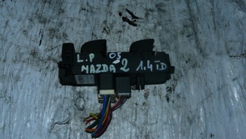 MAZDA 2 II 02-07 PANEL ŘÍZENÍ SKEL 05074535