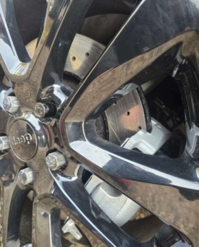 Jeep Grand Cherokee IV Terenowy Facelifting 2016 5.7 352KM 2019 Jeep Grand Cherokee Jeep Grand Cherokee 5.7 V8 HEMI 4WD Automatik Overland, zdjęcie 18